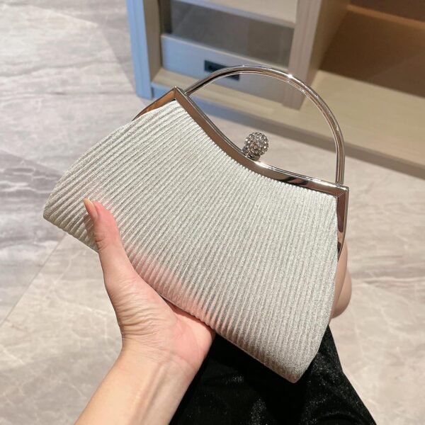 81ZrJUED17L._AC_SL1500_.jpg